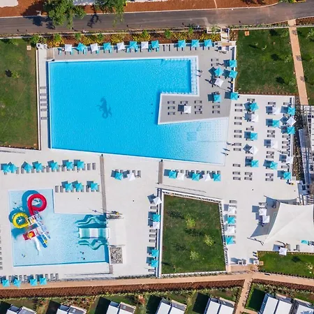 Mobile Homes Premium Relax Park Umag By Camp4you Karigador