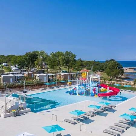 Mobile Homes Premium Relax Park Umag By Camp4you Aldeamento Turístico
