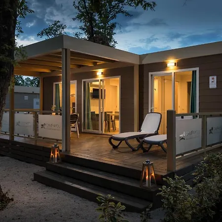 Aldeamento Turístico Mobile Homes Premium Relax Park Umag By Camp4you